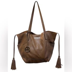Michael Kors Ashbury Large Brown Leather Shoulder Bag